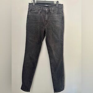 Hudson Los Angeles
Barbara Super Skinny
Jeans sz 27 / 27" inseam
NWOT